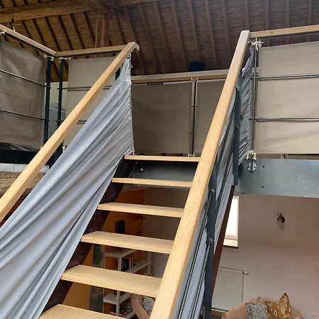 Chez Quiet, Chez Qalm, Chez Que4