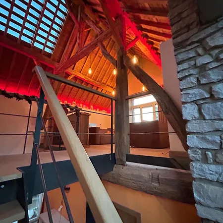 Chez Quiet, Chez Qalm, Chez Que4 *